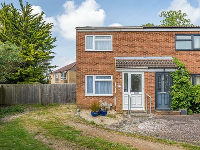 2 bedroom semi-detached house for sale in East Oxford, Oxfordshire, OX4