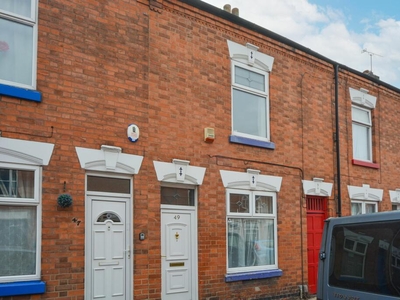 2 bedroom terraced house for rent in Avenue Road Extension, Clarendon Park, Leicester, LE2