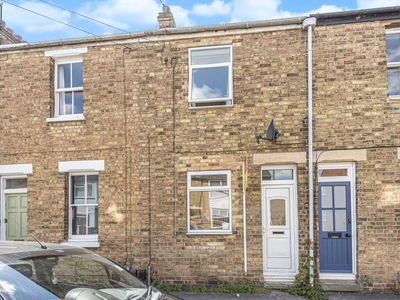 2 bedroom terraced house for rent in Catherine Street, East Oxford, OX4