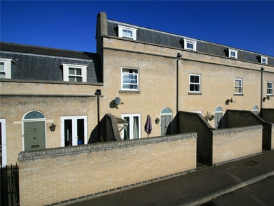 2 bedroom terraced house for rent in Cavendish Place, Cambridge, Cambridgeshire, CB1