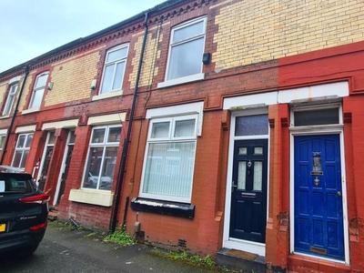2 bedroom terraced house for sale in Chilworth Street, Fallowfield, M14