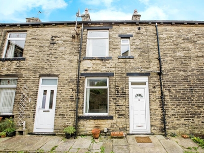 2 bedroom terraced house for sale in Horsley Street, Bradford, BD6