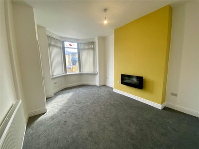 2 bedroom terraced house for sale in New Line, Greengates, Bradford, BD10