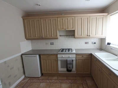 2 bedroom town house for rent in Mullwood Close, Liverpool, Merseyside, L12