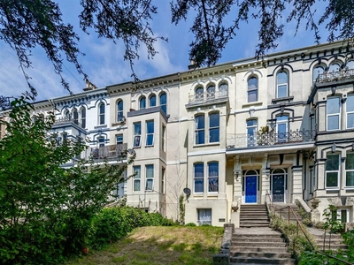 3 bedroom apartment for sale in Connaught Avenue, Plymouth, PL4