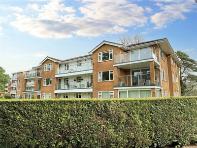 3 bedroom apartment for sale in Overbury Road, Lower Parkstone, Poole, BH14