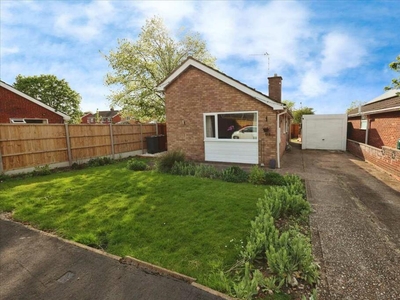 3 bedroom bungalow for sale in Pullan Close, Lincoln, LN5