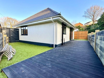 3 bedroom detached bungalow for sale in Hamble Road, Oakdale, Poole, BH15