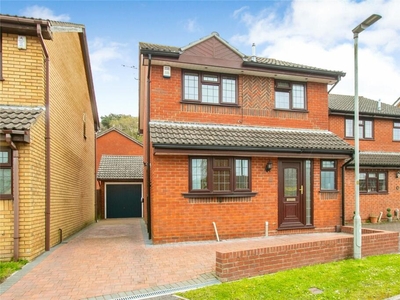 3 bedroom detached house for sale in Bredy Close, West Canford Heath, Poole, Dorset, BH17