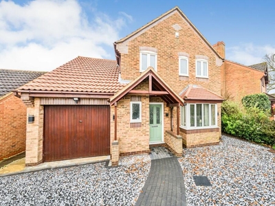 3 bedroom detached house for sale in Deep Spinney, Biddenham, MK40