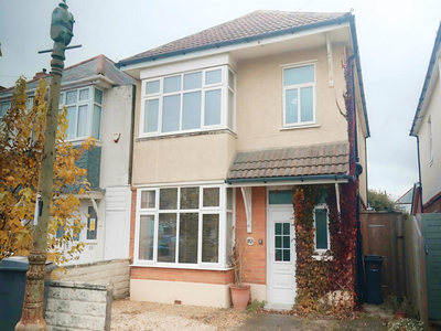 3 bedroom detached house for sale in DETACHED HOUSE Southbourne Stamford Rd, BH6