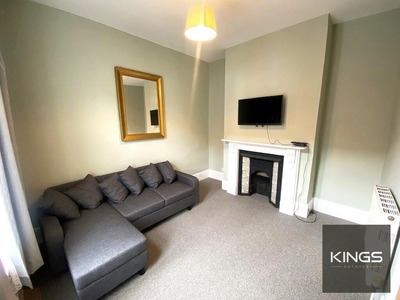 3 bedroom end of terrace house for rent in Percy Road, Southsea, PO4