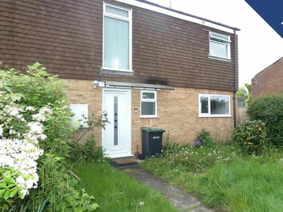 3 bedroom end of terrace house for rent in Pyott Mews, Canterbury, CT1