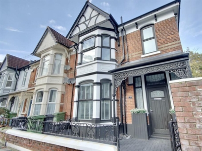 3 bedroom end of terrace house for sale in Shadwell Road, Portsmouth, PO2