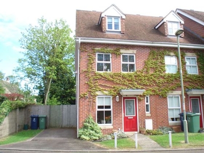 3 bedroom end of terrace house to rent Oxford, OX4 4JW