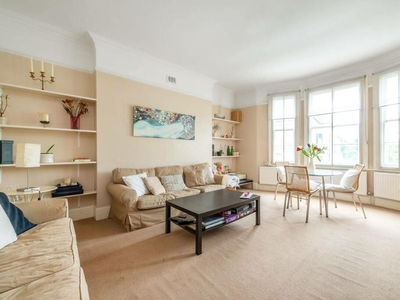 3 bedroom flat for rent in Edith Villas, West Kensington, London, W14