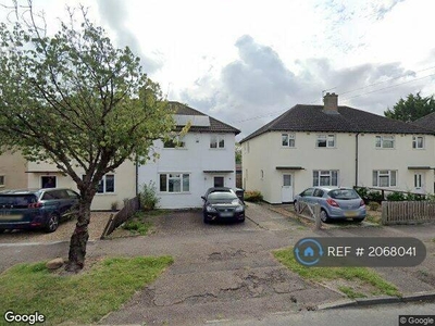 4 bedroom semi-detached house for rent in Leete Road, Cambridge, CB1