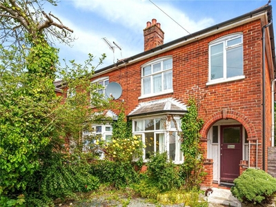 3 bedroom semi-detached house for rent in Violet Road, Southampton, Hampshire, SO16