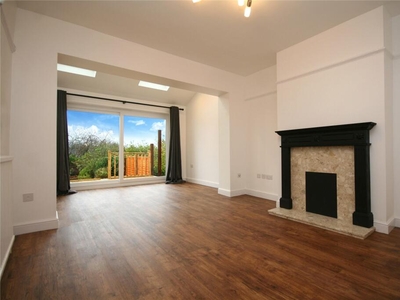 3 bedroom semi-detached house for rent in Welland Lodge Road, Cheltenham, Gloucestershire, GL52