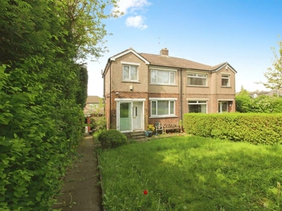 3 bedroom semi-detached house for sale in Bolton Road, Bradford, BD2 4HP, BD2