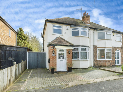3 bedroom semi-detached house for sale in Colbert Drive, Braunstone Town, Leicester, LE3