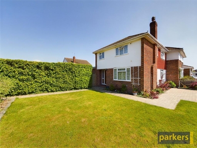 3 bedroom semi-detached house for sale in Quentin Road, Woodley, Reading, Berkshire, RG5