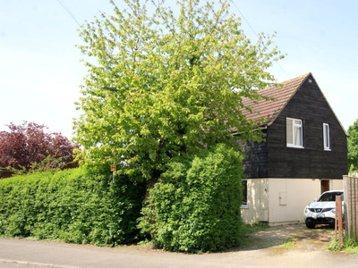 3 bedroom semi-detached house for sale in Tennyson Road, Cheltenham, GL51