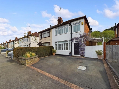 3 bedroom semi-detached house for sale in Upton Drive, Upton-By-Chester, Chester, CH2