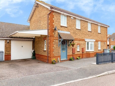 3 bedroom semi-detached house for sale in Whitmore Crescent, Chelmsford, Essex, CM2