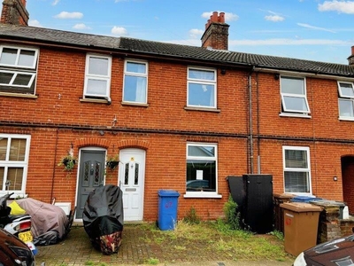 3 bedroom terraced house for rent in Cromer Road, Ipswich, Suffolk, IP1