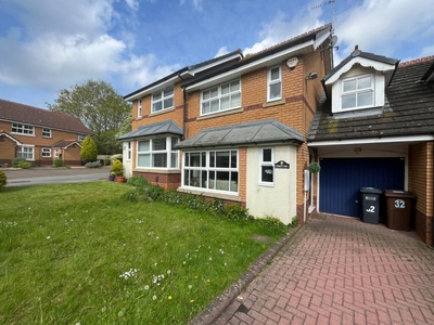 3 bedroom terraced house for rent in Kilsby Grove, Solihull, West Midlands, B91