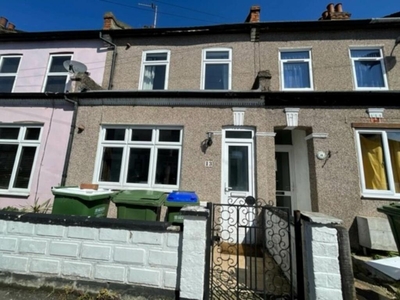 3 bedroom terraced house for rent in Northumberland Park, Northumberland Heath, DA8