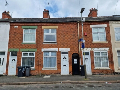 3 bedroom terraced house for rent in Western Road, Leicester, Leicestershire, LE3
