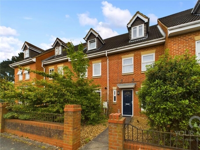 3 bedroom terraced house for sale in Balfour Road, Kingsthorpe Hollow, Northampton, NN2