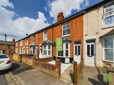 3 bedroom terraced house for sale in Derby Street, Reading, Berkshire, RG1