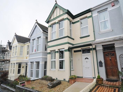 3 bedroom terraced house for sale in Ganna Park Road, Plymouth. A 3 Bedroom Peverell Family Home. , PL3