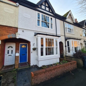 3 bedroom terraced house for sale in Sandhurst Road, Birmingham, B13