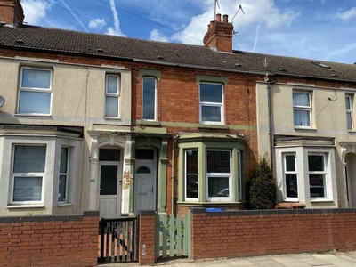 3 bedroom terraced house for sale in Spencer Bridge Road, St James, Northampton NN5 5EZ, NN5