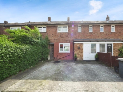 3 bedroom terraced house for sale in Wigmore Lane, Luton, LU2