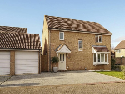 4 bedroom detached house for sale in Ely Way, Kempston, Bedford, MK42