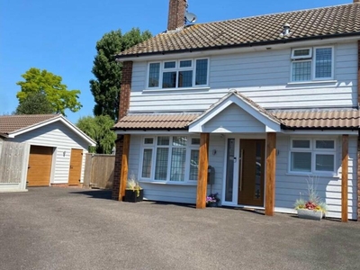 4 bedroom detached house for sale in Spalding Way, Chelmsford, CM2