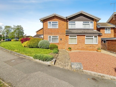 4 bedroom detached house for sale in Westbury Lane, Newport Pagnell, MK16