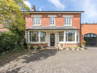 4 bedroom detached house for sale in York Street, Harborne, B17