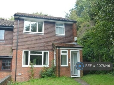 4 bedroom end of terrace house for rent in Egginton Road, Brighton, BN2