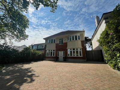 4 bedroom house for rent in Brownsea View Avenue, BH14