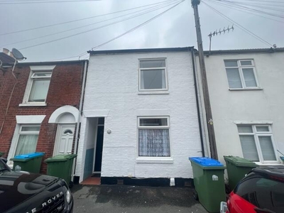 4 bedroom house for rent in Dover Street, SO14