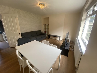 4 bedroom house share for rent in Ringmer Road, Brighton, BN1 9JA, BN1