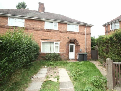 4 bedroom semi-detached house for rent in Burrows Crescent, Nottingham, NG9
