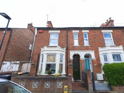 4 bedroom semi-detached house for sale in Honey Hill Road, Bedford, Bedfordshire, MK40