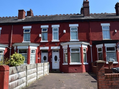 4 bedroom terraced house for rent in Birch Lane, Manchester, M13